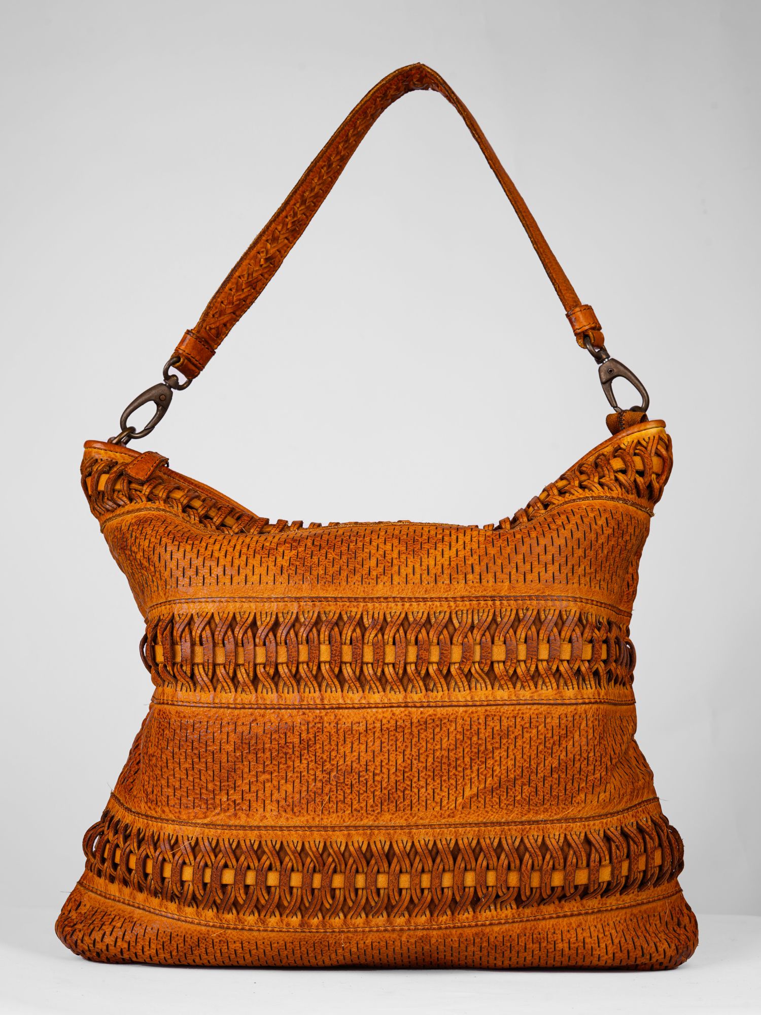 Untitled design - 2026-01-17T155828.802 Beautiful Burnished Laser-cut Design Leather Shoulder Bag - Image 1